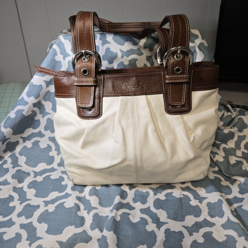 Coach Soho Gallery Brown and Cream Shoulder Bag